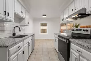 3425 Doolittle Dr, Arlington, TX 76014 - Photo 22