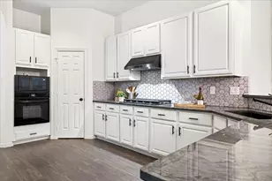 4412 Lansbury Ln, Plano, TX 75093 - Photo 16