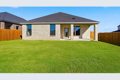205 Sophie Drive, Princeton, TX 75407 - Photo 2