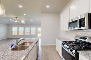 1704 Gulin St, Royse City, TX 75189 - Photo 4