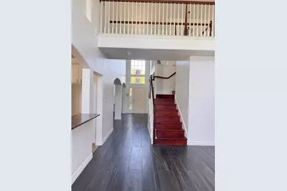 8226 Fox Creek Trail, Dallas, TX 75249 - Photo 6