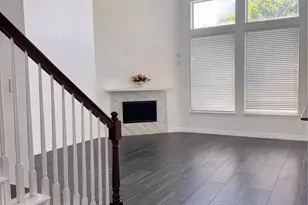 8226 Fox Creek Trail, Dallas, TX 75249 - Photo 12