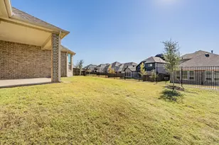 11329 Bull Head Ln, Flower Mound, TX 76262 - Photo 6