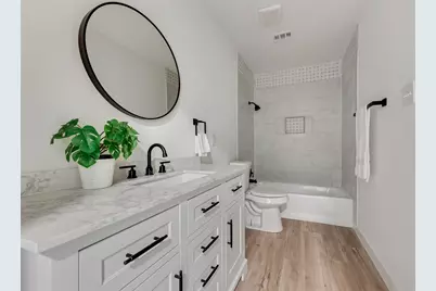 1205 Circle Lane, Bedford, TX 76022 - Photo 18