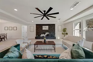 1205 Circle Ln, Bedford, TX 76022 - Photo 8