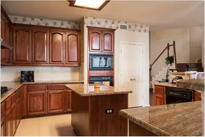 4141 Silverthorne Street, Richardson, TX 75082 - Photo 10