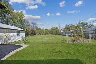 5621 Bonnie Dr, Watauga, TX 76148 - Photo 30