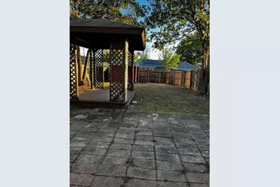 1006 Alicia Lane, Lancaster, TX 75134 - Photo 14