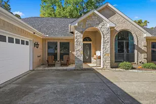 1805 Spinnaker Ln, Azle, TX 76020 - Photo 4