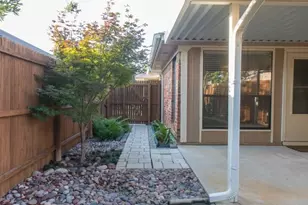 557 Grace, Coppell, TX 75019 - Photo 4