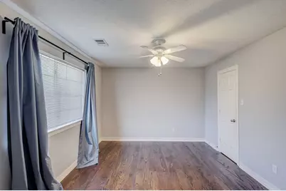 2204 Yaupon Drive, Irving, TX 75063 - Photo 26