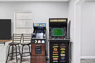 1900 N 6th St, Waco, TX 76708 - Photo 10