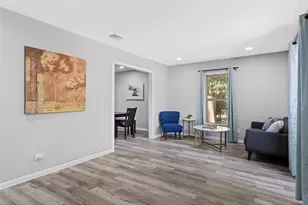 1900 N 6th St, Waco, TX 76708 - Photo 2