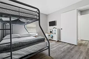 1900 N 6th St, Waco, TX 76708 - Photo 14