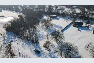 828 W McFarland Street, Bells, TX 75414 - Photo 30