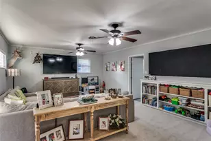 4321 Selkirk Dr W, Fort Worth, TX 76109 - Photo 18