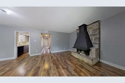 6321 Walraven Circle, Fort Worth, TX 76133 - Photo 8