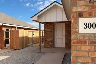 3025 Glennster St, Abilene, TX 79606 - Photo 2