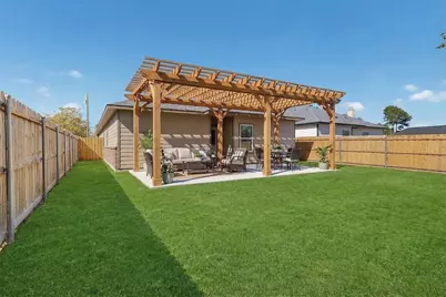 1221 S Rockwall Avenue, Terrell, TX 75160 - Photo 30