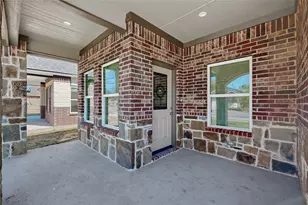 1221 S Rockwall Ave, Terrell, TX 75160 - Photo 2