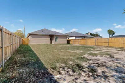 1221 S Rockwall Avenue, Terrell, TX 75160 - Photo 28