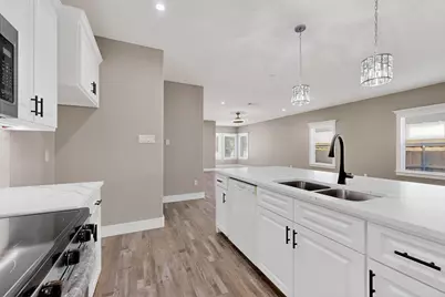 1221 S Rockwall Avenue, Terrell, TX 75160 - Photo 12