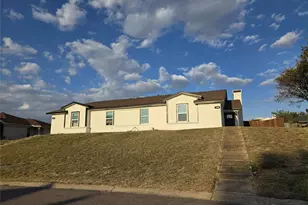 7204 Vista Cliff Dr, Fort Worth, TX 76179 - Photo 1