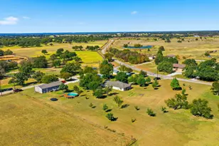 2710 Fairview Rd, Millsap, TX 76066 - Photo 34