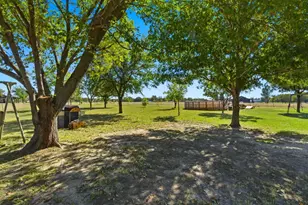 2710 Fairview Rd, Millsap, TX 76066 - Photo 40
