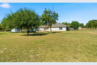 2710 Fairview Road, Millsap, TX 76066 - Photo 28