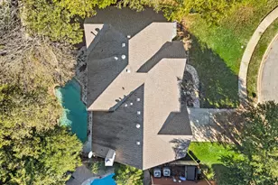 2504 Springhill Dr, Grapevine, TX 76051 - Photo 32