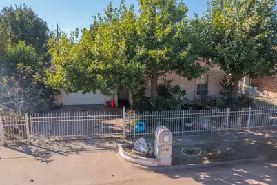 10705 Kendall Square Drive, Dallas, TX 75217 - Photo 2