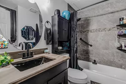 1933 Island Circle #B106, Tool, TX 75143 - Photo 10