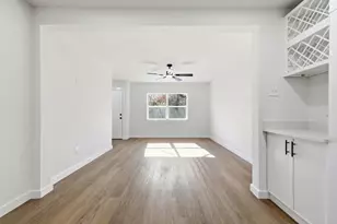 6439 Lazy River Dr, Dallas, TX 75241 - Photo 8