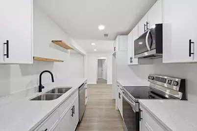 6439 Lazy River Drive, Dallas, TX 75241 - Photo 16