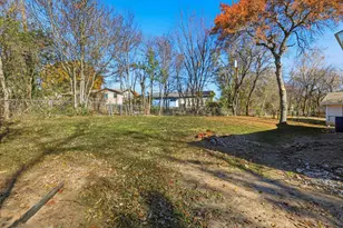 6439 Lazy River Dr, Dallas, TX 75241 - Photo 26