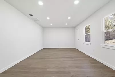 6439 Lazy River Drive, Dallas, TX 75241 - Photo 14