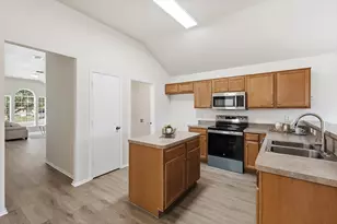 121 Kings Way Dr, Rhome, TX 76078 - Photo 8