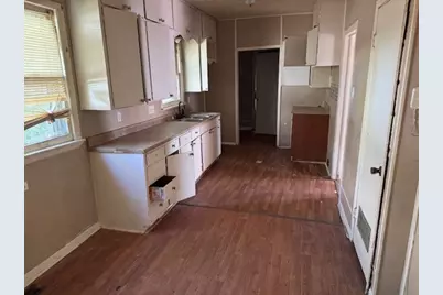 217 20th Street SE, Paris, TX 75460 - Photo 8