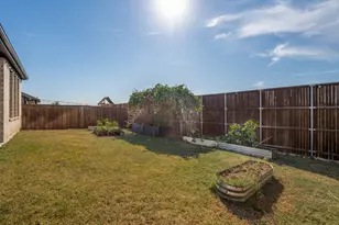 2112 Creekbluff Ct, Lewisville, TX 75010 - Photo 34