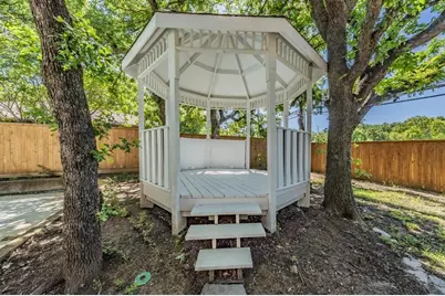 2815 Perkins Road, Arlington, TX 76016 - Photo 12