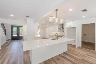 2815 Perkins Rd, Arlington, TX 76016 - Photo 2