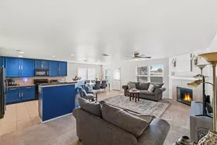 529 Inspiration Dr, Lancaster, TX 75146 - Photo 8