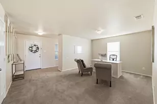 529 Inspiration Dr, Lancaster, TX 75146 - Photo 6