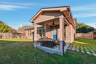 529 Inspiration Dr, Lancaster, TX 75146 - Photo 26