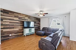 9165 Blackstone Dr, Providence Village, TX 76227 - Photo 18