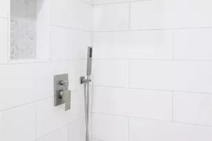 6021 Northwood Rd, Dallas, TX 75225 - Photo 20