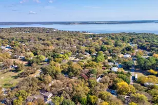 227 Newcastle Dr, Gordonville, TX 76245 - Photo 2