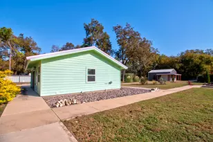 227 Newcastle Dr, Gordonville, TX 76245 - Photo 4