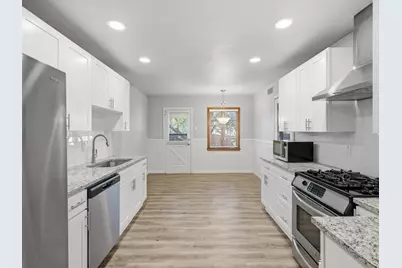 4900 Vega Court E, Fort Worth, TX 76133 - Photo 8